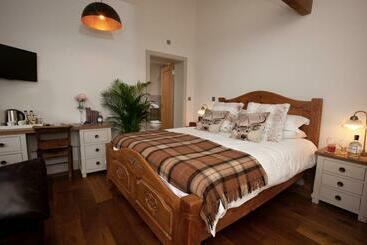 هاستل The Pig Inn