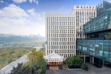 Vienna Hotel Chongqing Chuangyi Park