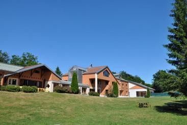 Hotel Village Vacances Chalet De La Haute Joux