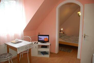 بنسيون Bíró István Vendégház