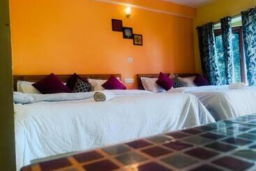 膳宿费 Jmt Eco Binsar By Stayapart