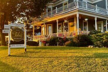 Toba's Bed & Breakfast