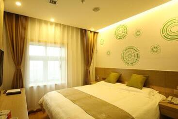 בית מלון כפרי Greentree Inn Hebei Langfang Sanhe District Fudi Square Express