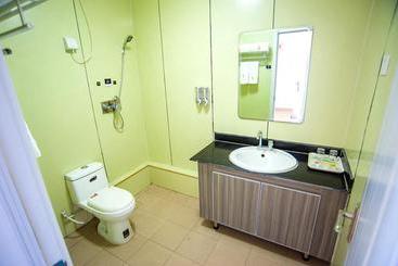 Junyi Hotel Shandong Dezhou Xiajin County Jianshe Street