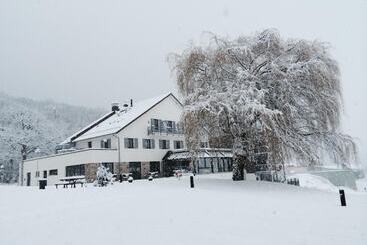 فندق Restaurant Le Cleebourg