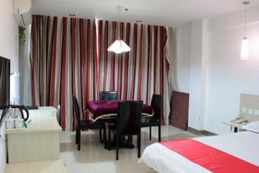 בית מלון כפרי Thank Inn Chain  Jiangsu Yangzhou Gaoyou East Outer Ring