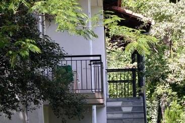 צימר Meteora Garden