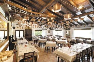 צימר Osteria Delle 3v