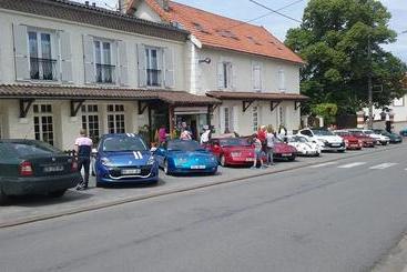 Отель Du Commerce Chez Stéphane