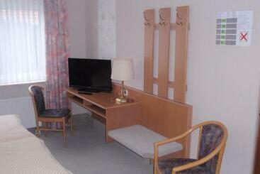 Landhotel Weining