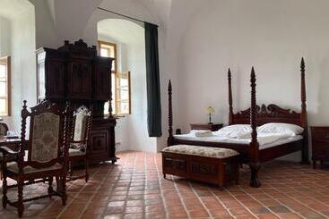 Zámek Kolštejn   Hotel Chateau Goldenstein