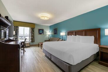 هتل Best Western Plus Myrtle Beach@intracoastal