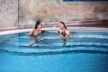 בית מלון כפרי Cappadocia Cave Resort and Spa