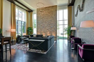 Doubletree By Hilton Hotel Baton Rouge