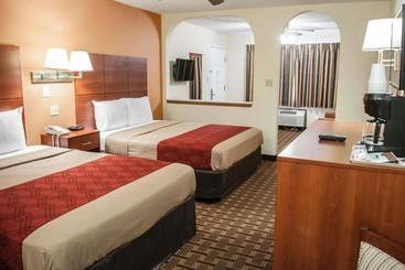 هتل Econo Lodge Midtown Albuquerque