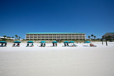 هتل Resortquest Rentals At Crystal Sands East & West
