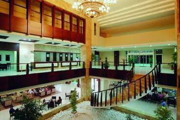 فندق Sural Resort   All Inclusive