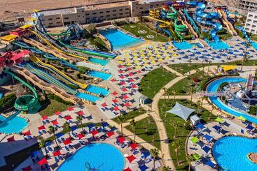 فندق Titanic Resort & Aqua Park