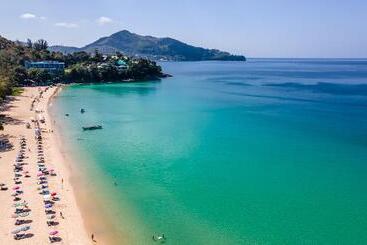 Outrigger Surin Beach Resort Sha Extra Plus