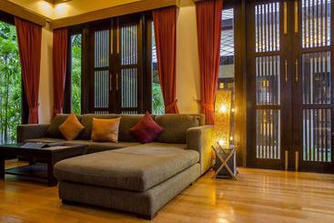 استراحتگاه Kirikayan Luxury Pool Villas & Suite