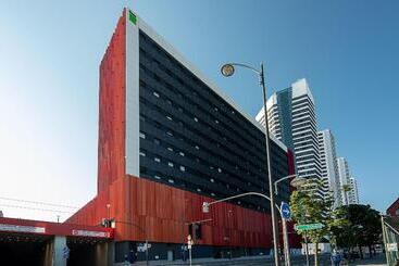 هاستل Residencia Universitaria Resa San Mamés