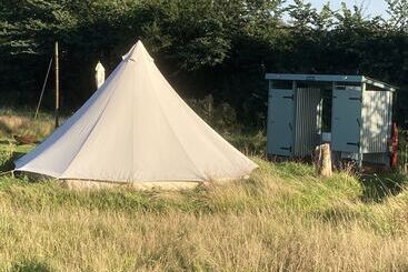 茅舍 Glamping At The Homestead   Ensuite Bell Tent