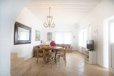 Aeri Villas & Apartments