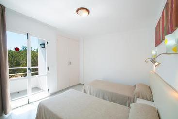 Apartamentos Sunset Oasis Ibiza - Adults Only