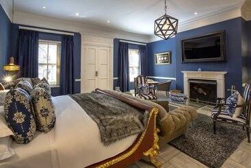 Fairlawns Boutique Hotel & Spa