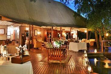 فندق Hamiltons Tented Camp