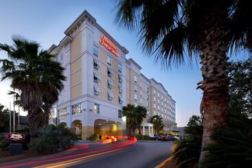 هتل Hampton Inn & Suites Savannah/midtown