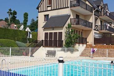 هتل Apartment La Cour Du Moulin