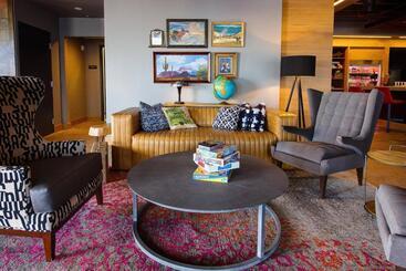 هتل Moxy Phoenix Tempe/asu Area