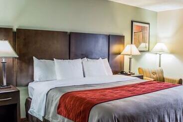 فندق Quality Inn Raleigh Downtown