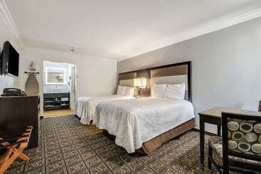 בית מלון כפרי Rodeway Inn Old Town Temecula