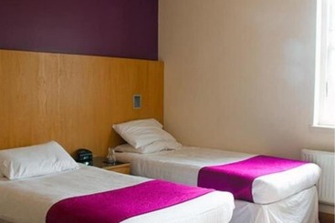 בית מלון כפרי Rooms At 1703