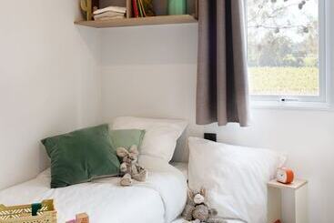 リゾートホテル Camping Maeva Escapades Le Domaine Des Chênes Blancs