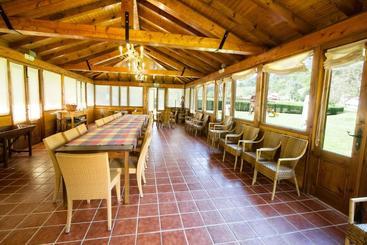 ツーリストアパートメント Apartamentos Camin De Pelayo