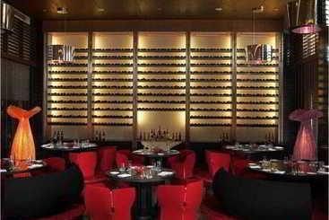 Galaxy Hotel - Shopping - Spa