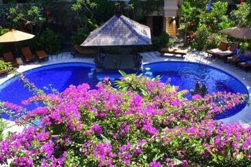 בית מלון כפרי New Adirama Beach