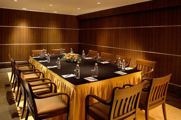 هتل Deccan Rendezvous