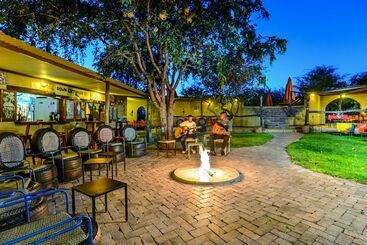 فندق Gondwana Etosha Safari Lodge