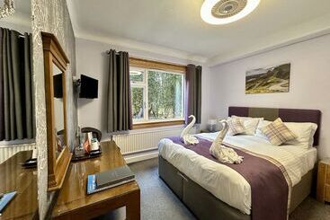 בית מלון כפרי Guisachan Guest House