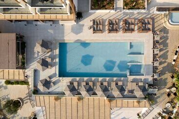 Irida Hotel Agia Pelagia