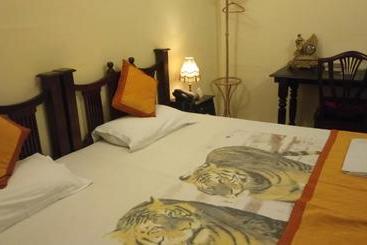 فندق Newtons Manor