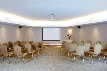 Radisson Hotel Puerto Varas