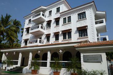 هتل Silver Sands Hideaway