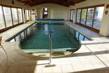 בית מלון כפרי The Norfolk Lodge