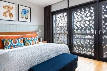 Town Hall Hotel   Shoreditch