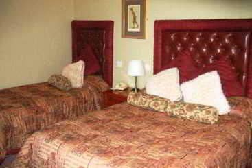 North Beach Hotel